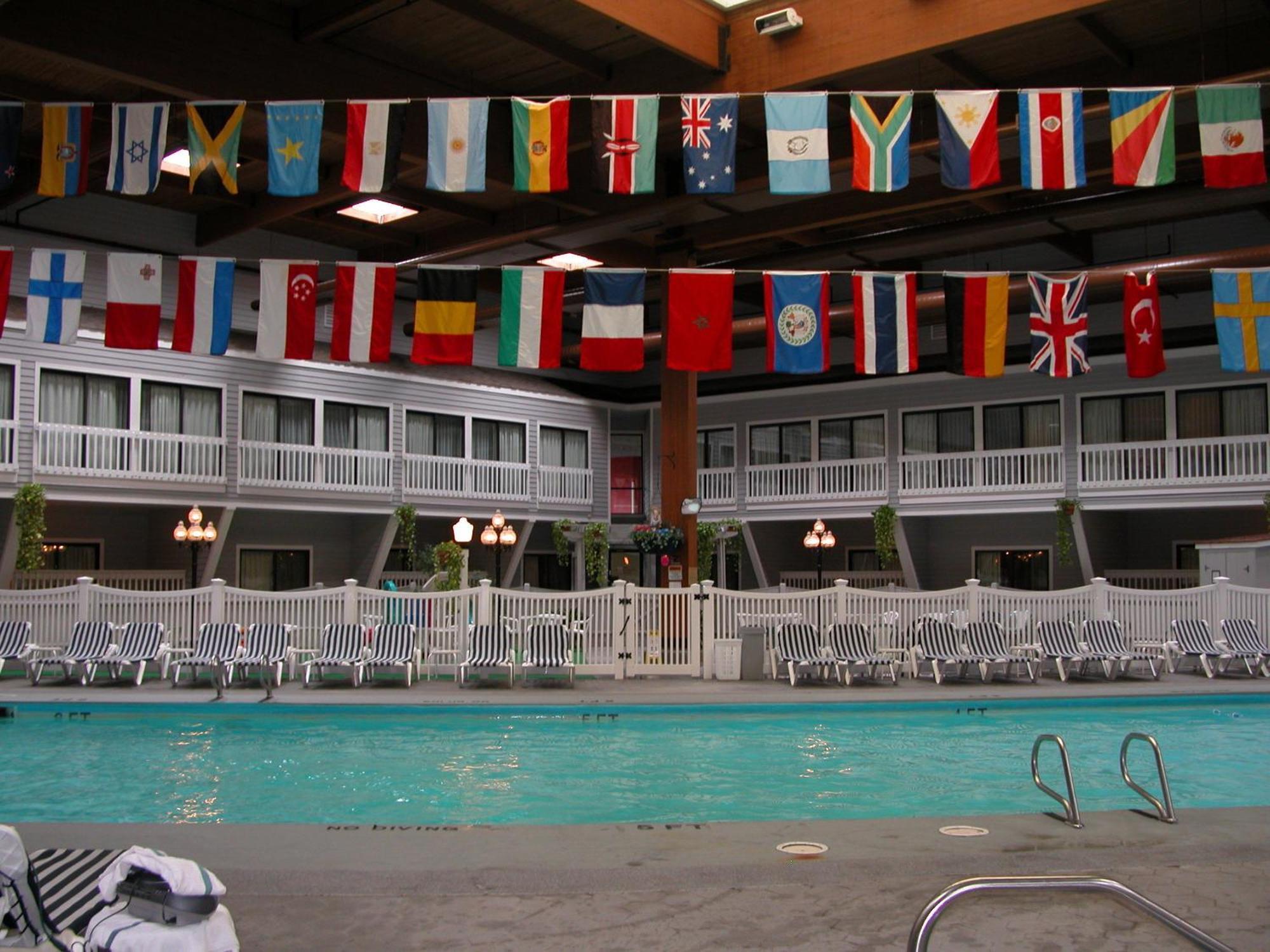 The Cove At Yarmouth Hotel West Yarmouth Exterior foto