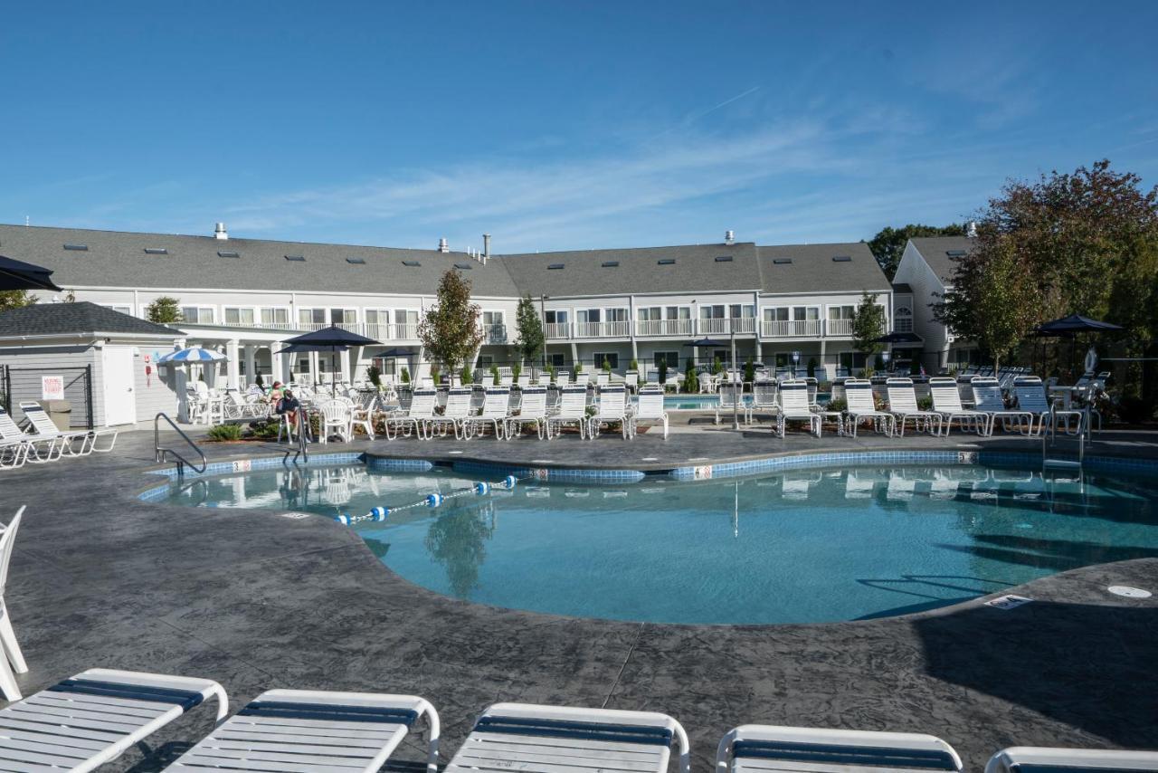 The Cove At Yarmouth Hotel West Yarmouth Exterior foto